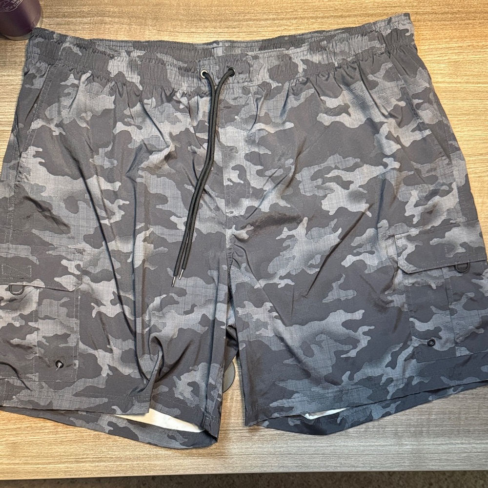 George—Men's Gray Camo Swim Trunks— size 3XL